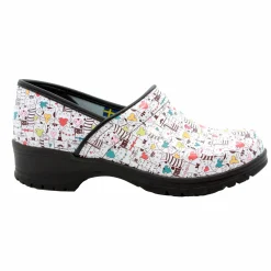BJORK Flex Pro Closed Back Leather Clogs - CLOSEOUT