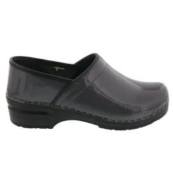 BJORK PRO ELSA Patent Leather Clogs in Fuchsia - CLOSEOUT