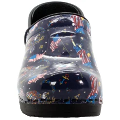 BJORK PROFESSIONAL Liberty Leather Clogs - CLOSEOUT