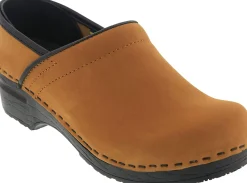 BJORK PROFESSIONAL Oiled Leather Clogs - CLOSEOUT