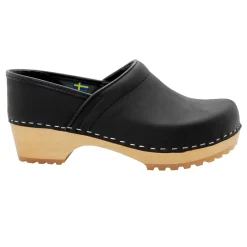 BJORK Tindra Wood Closed Back Grip Black Leather Clogs